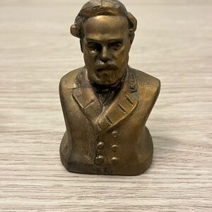 Robert E. Lee Wax Museum Miniature Bronze Bust US History